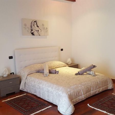 Dimora Di Mara Bed and Breakfast Santeramo in Colle Buitenkant foto